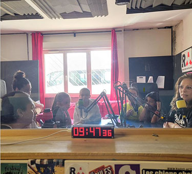 radio active fol83 01